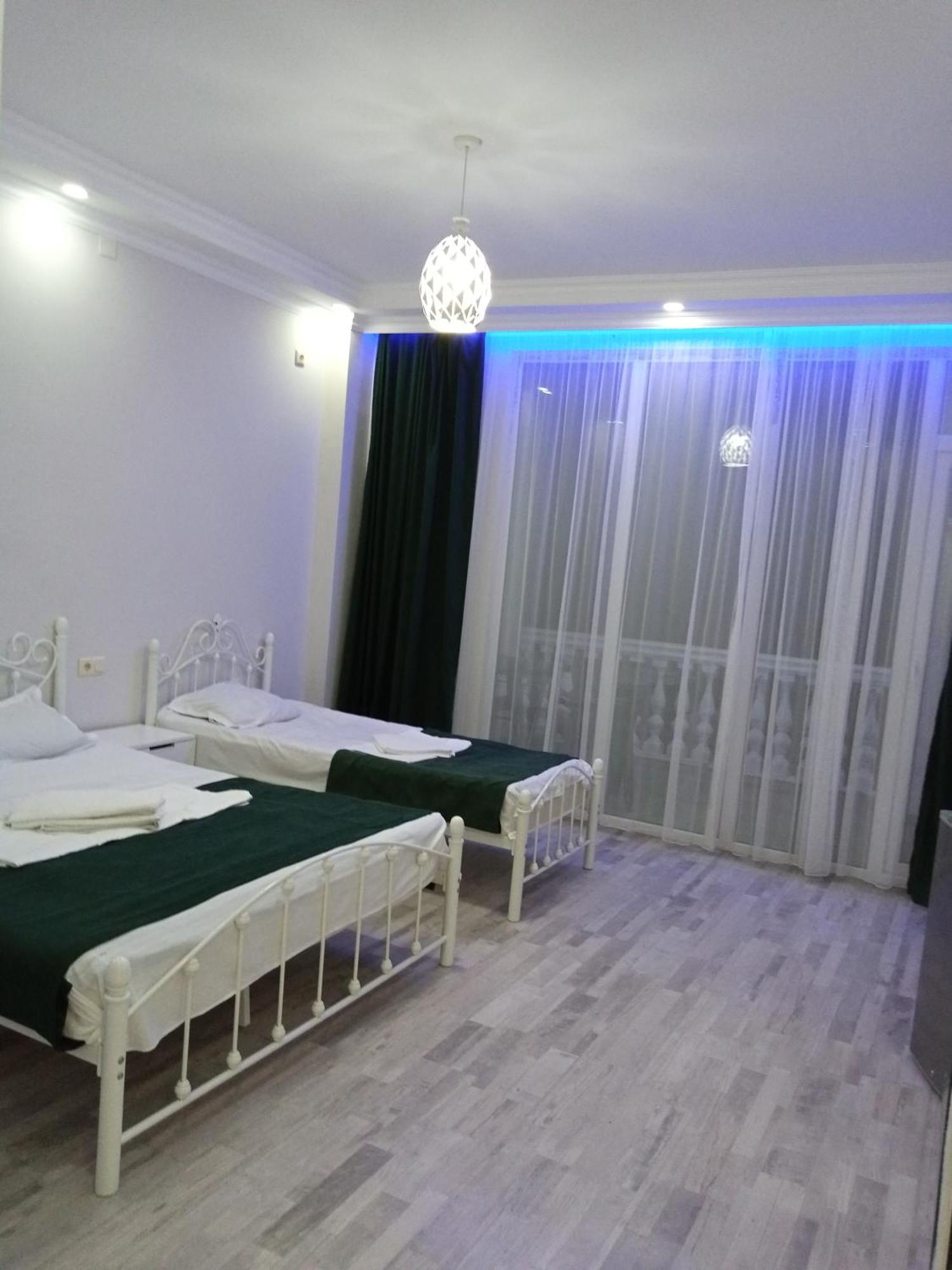 Geno Guest House ควาเรียที ภายนอก รูปภาพ