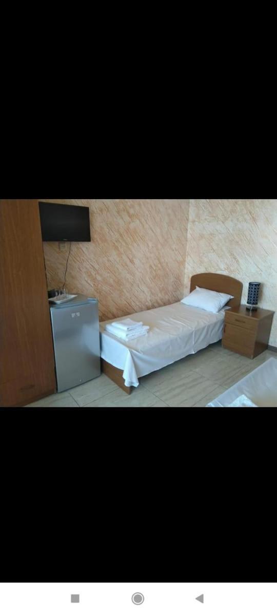 Geno Guest House ควาเรียที ห้อง รูปภาพ