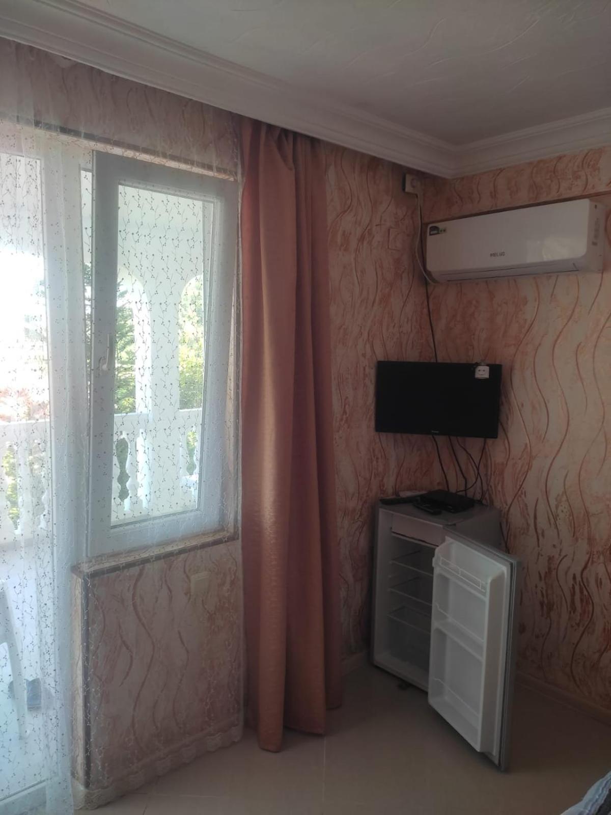 Geno Guest House ควาเรียที ห้อง รูปภาพ